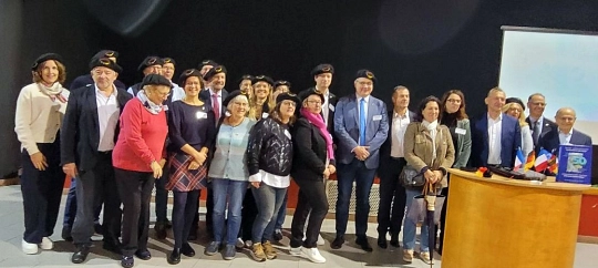 Gruppenbild Delegationsreise Frankreich © Landkreis Rotenburg (Wümme)